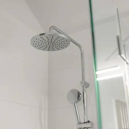 Semesterbostad Pakuana *